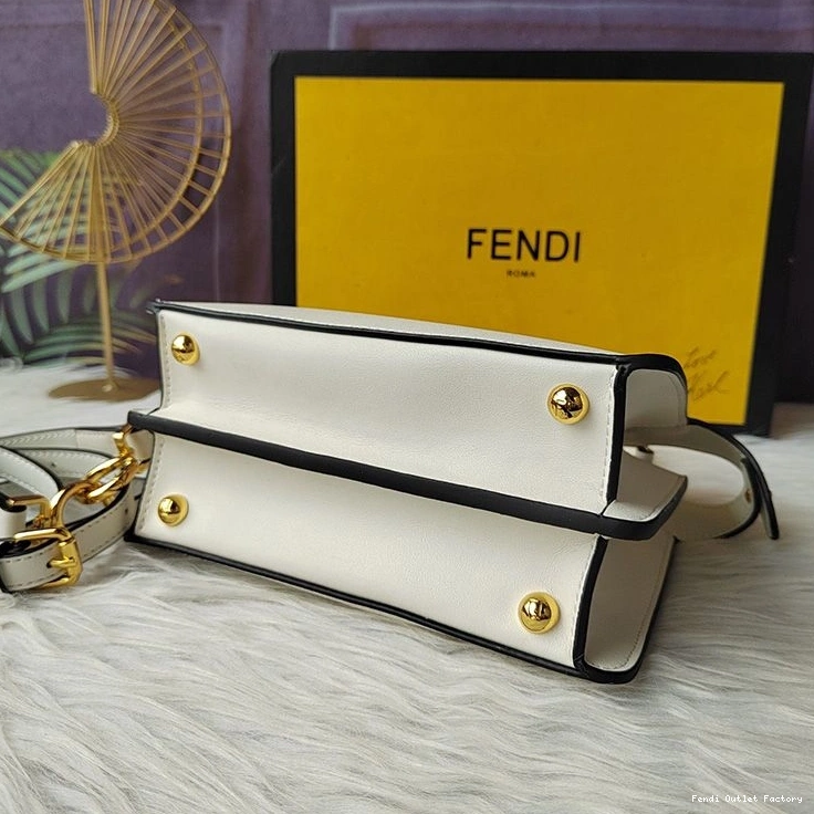 Vintage HOT Petite Peekaboo ISeeU White Nappa In Fendi Leather Bag 0731